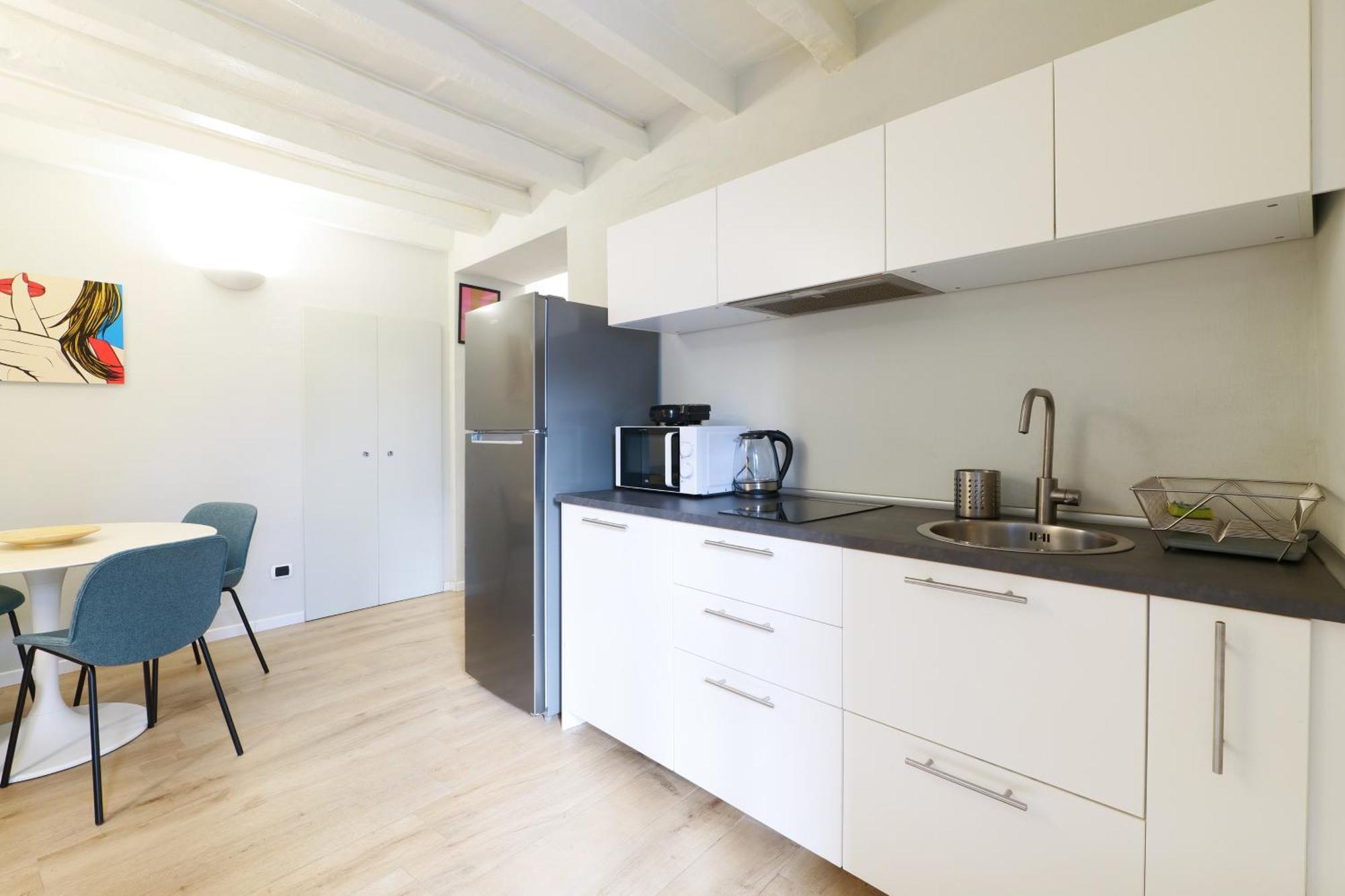 מילאנו Elegant Rosales Apt. מראה חיצוני תמונה